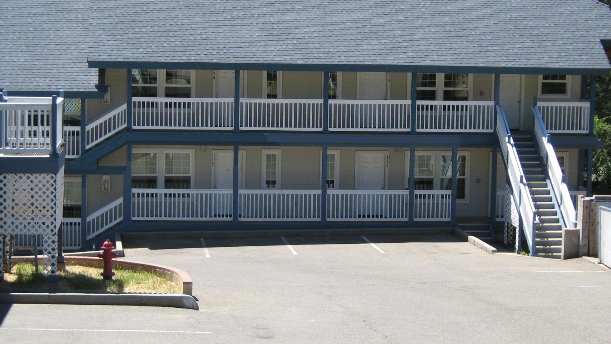 Westhaven Inn Pollock Pines Exterior photo