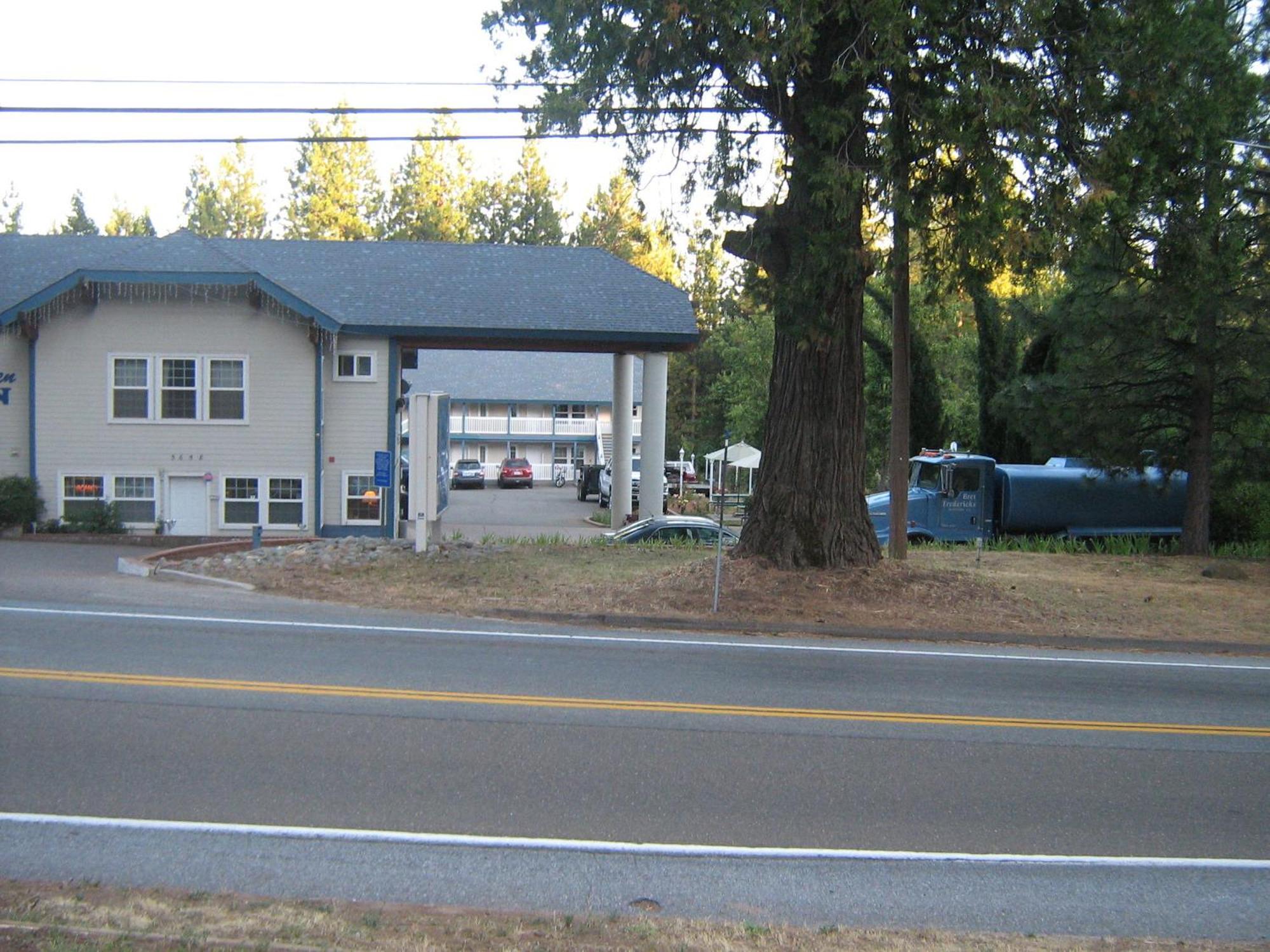 Westhaven Inn Pollock Pines Exterior photo