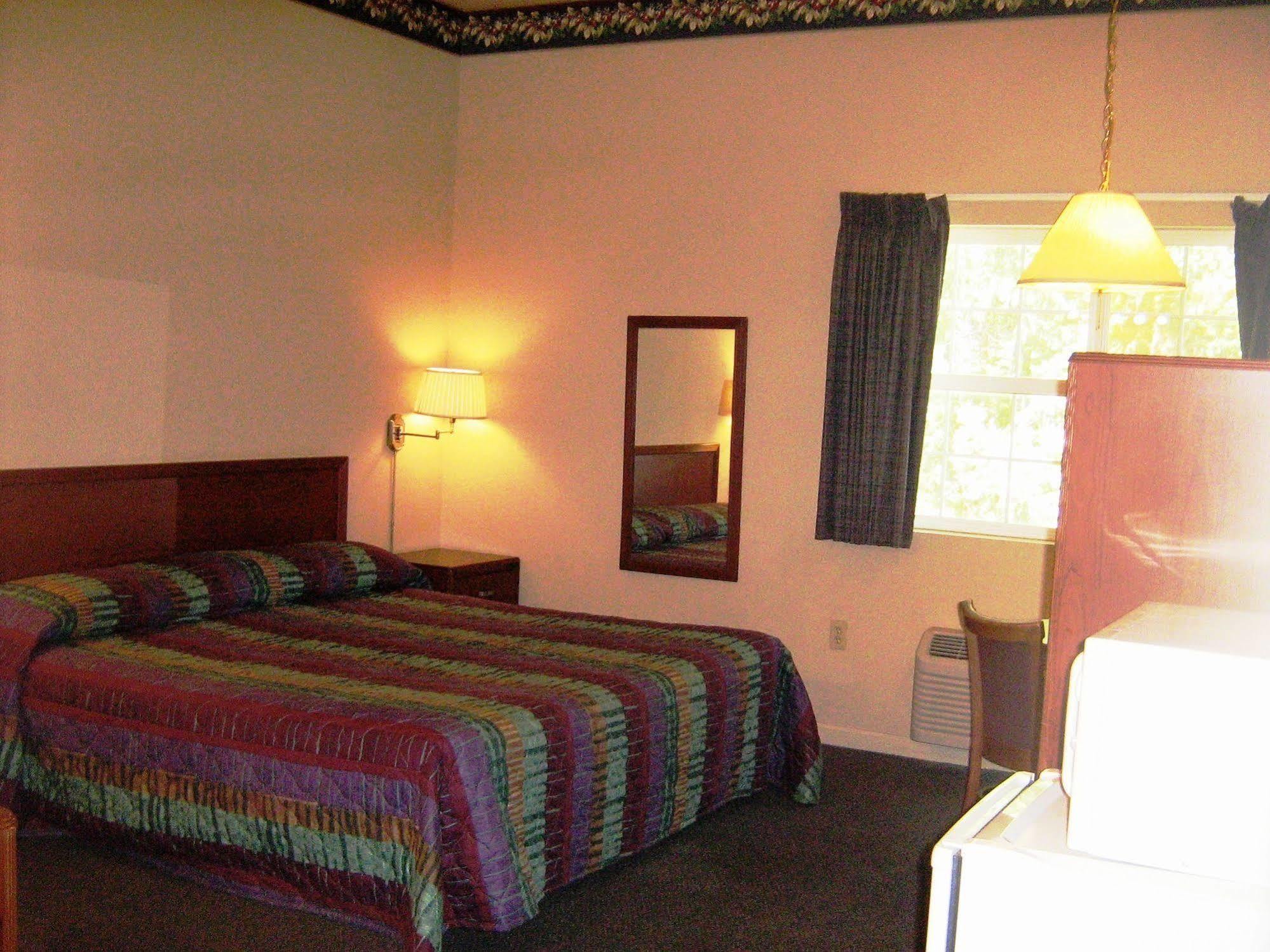 Westhaven Inn Pollock Pines Exterior photo